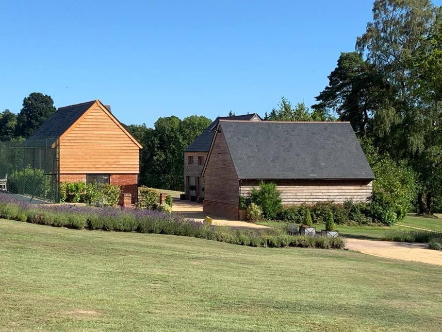 The Old Stables Villa Salisbury Exterior photo